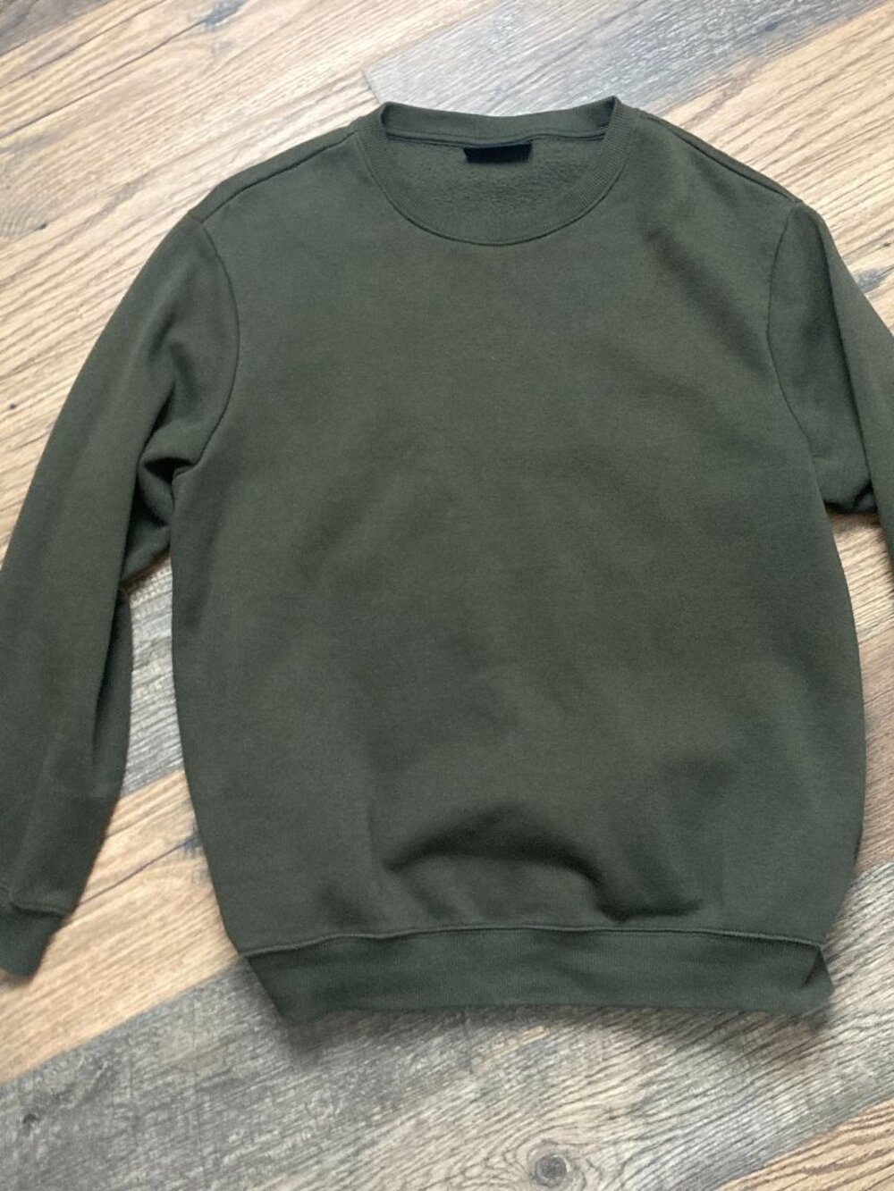 H&M Men's Relaxed Fit Crewneck Sweatshirt Green Size L  Fleece Lined